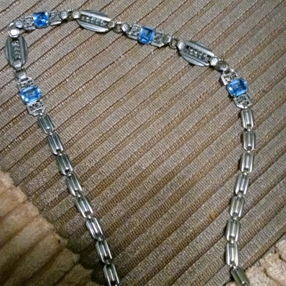 Antitique aquamarine emerald cut